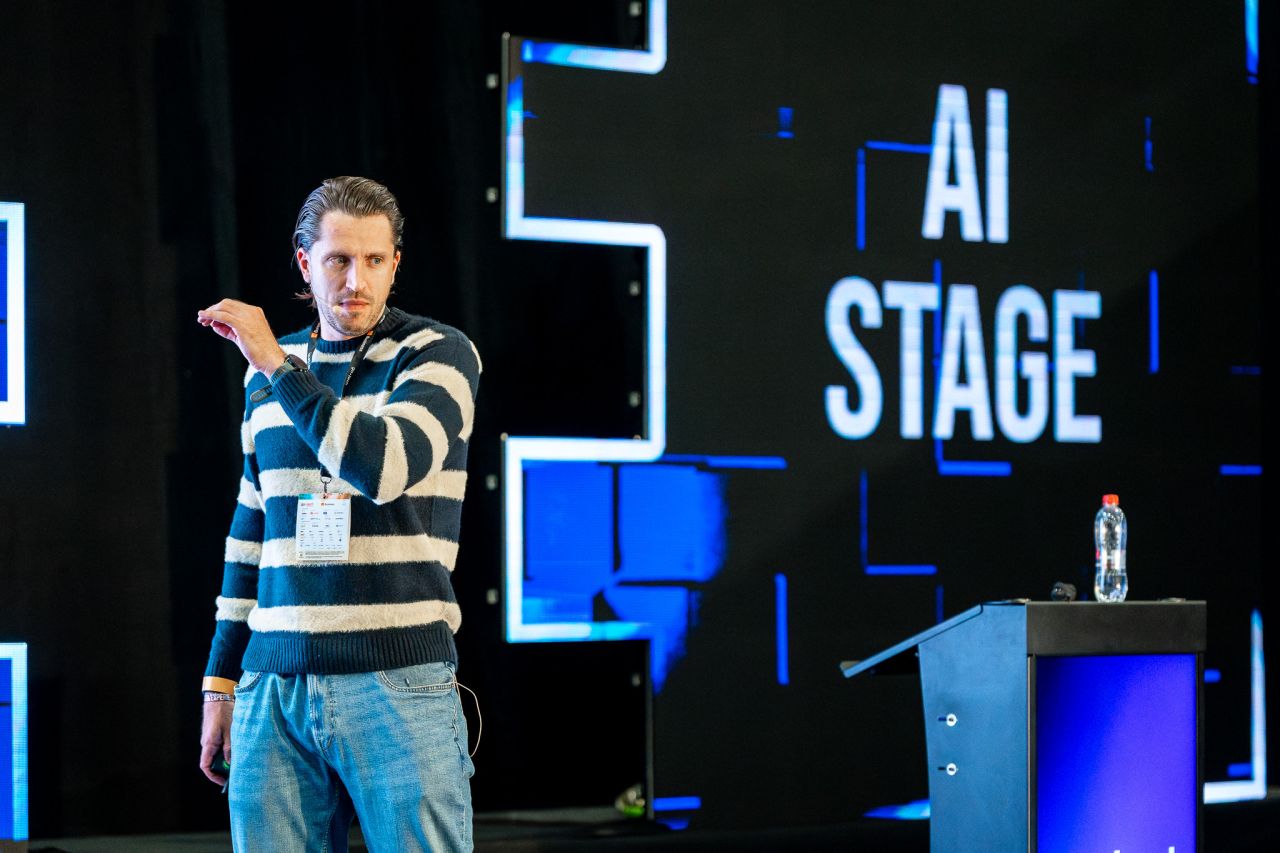 Andreas Horn — AI Stage keynote